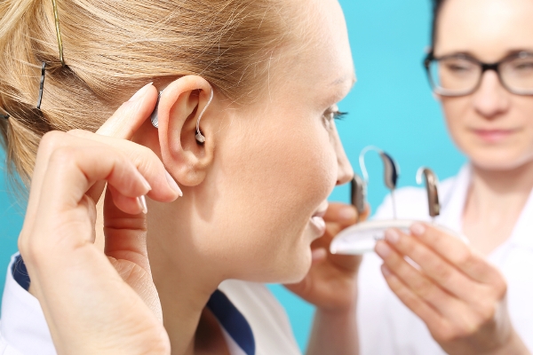 Naslouchátko v uchu