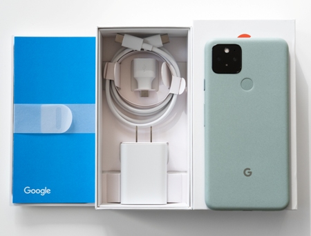 Google Pixel 5 balení
